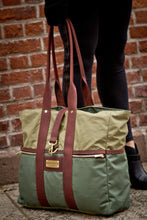 Green Signature Tote Bag